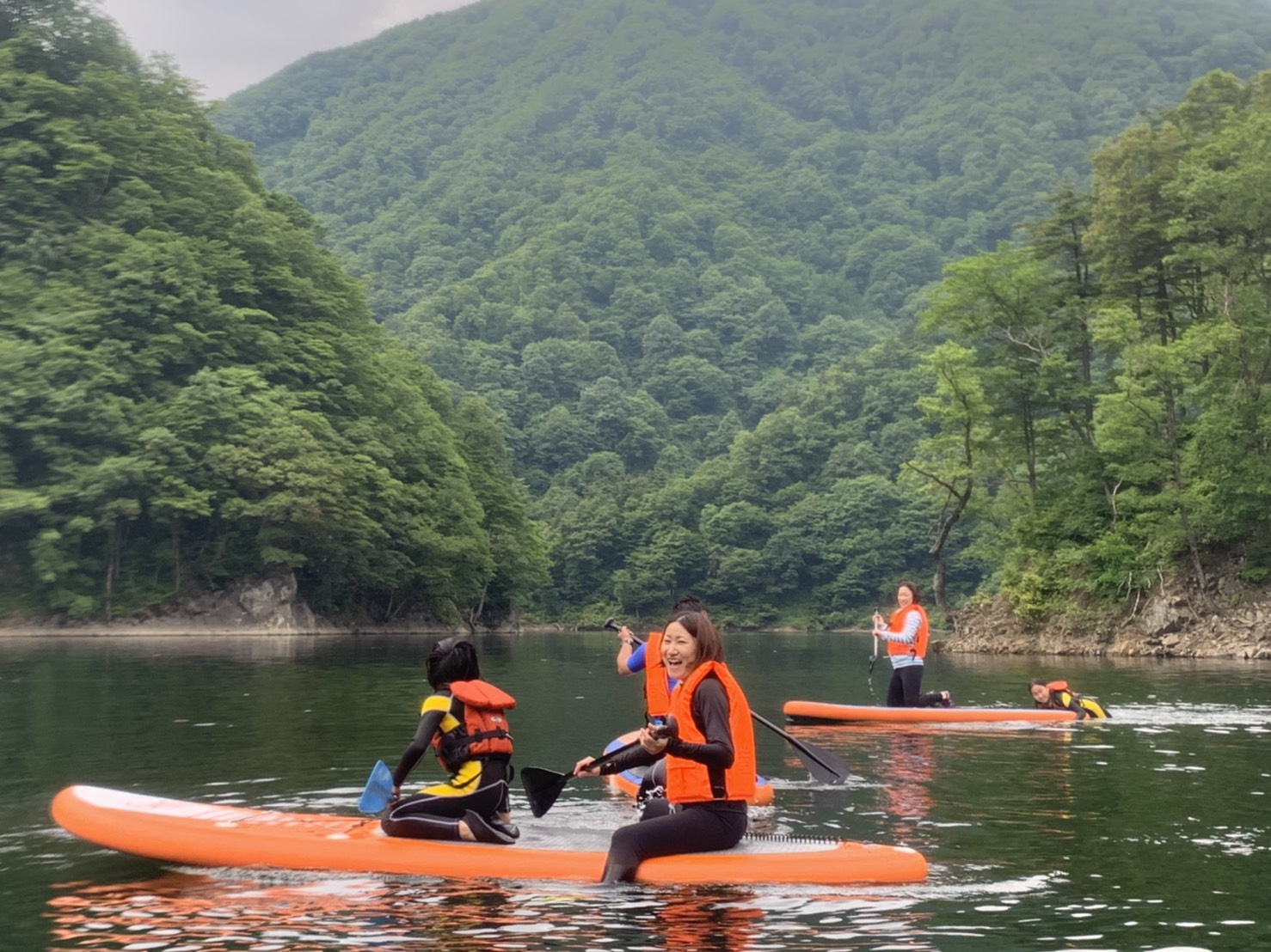 アルカディア地域 長井市 南陽市 飯豊町 白鷹町 小国町 お住まい限定 長井ダムレイクサップで水上散歩プラン ガイド付 一般社団法人やまがたアルカディア観光局